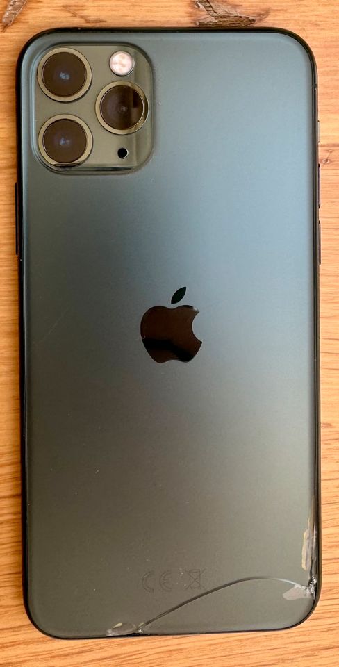 Apple iPhone 11 Pro funktionsfähig in Reiskirchen