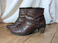 Braune Lederstiefeletten von Pikolinos Thüringen - Jena Vorschau