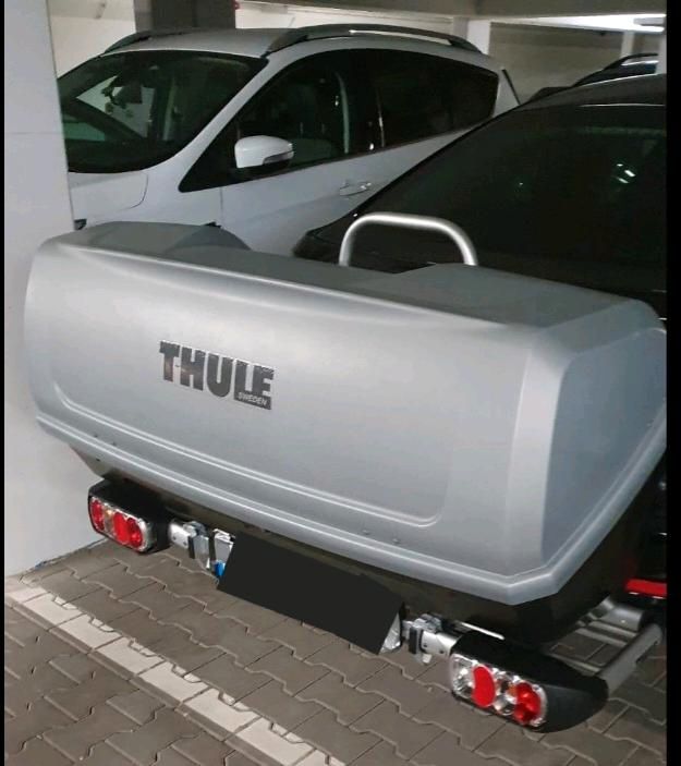 Thule Heckbox + Träger in Regensburg