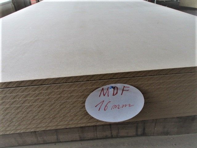 8 St. MDF Platten, neu, 2. Wahl; 4,1 x 1,3 m, 16 mm, 42,64m² in Neuenhaus