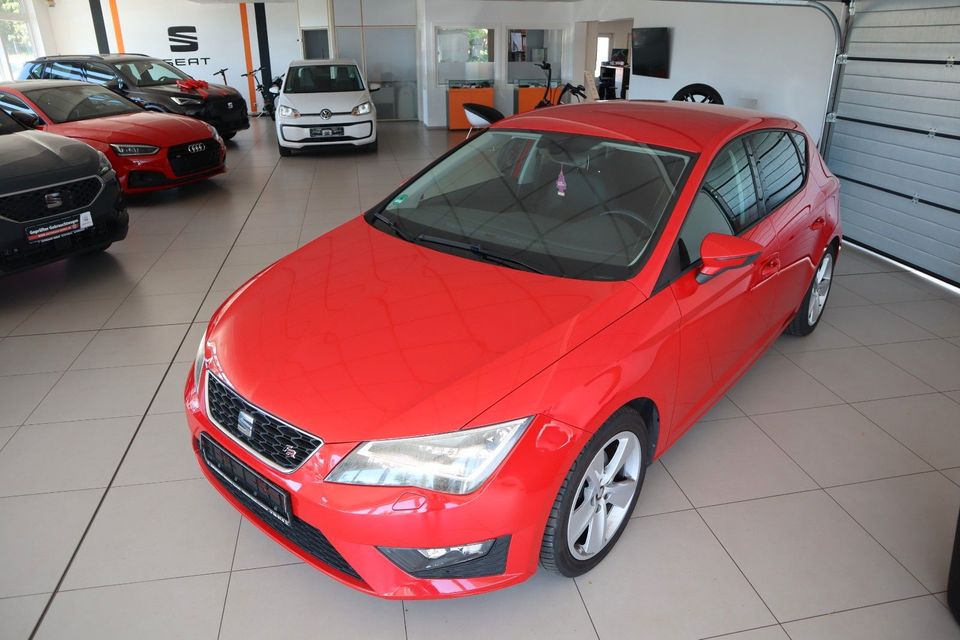 Seat Leon FR/LED/ALU/BLUETOOTH/MULTI in Döbern