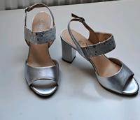 Damen Sandale in Silber von Caprice in Größe 7 ( 41 ) Baden-Württemberg - Waiblingen Vorschau