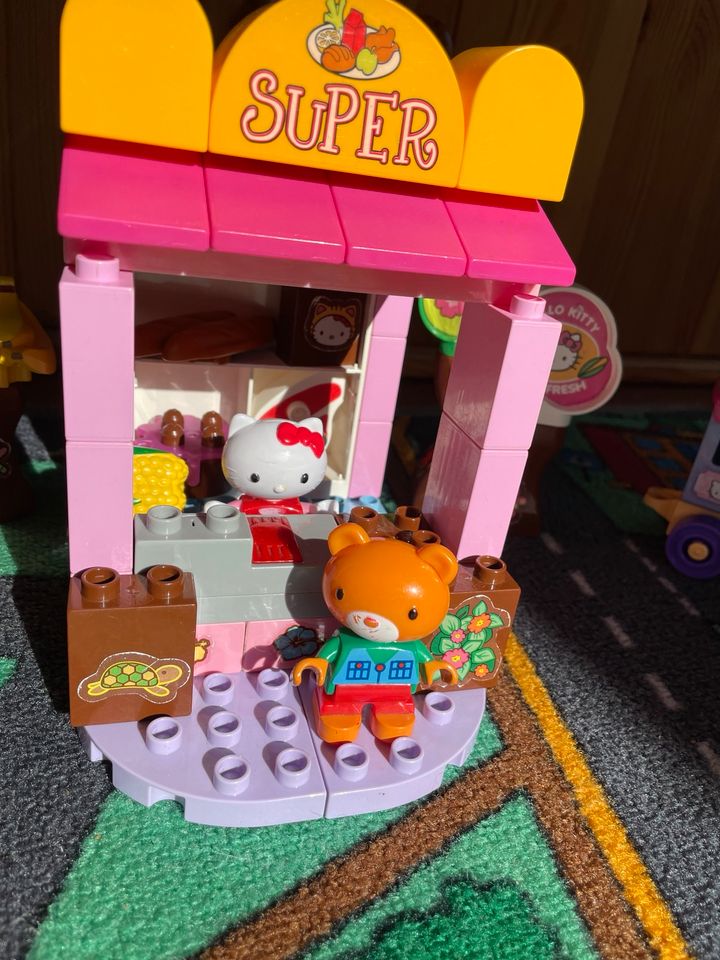 Lego Duplo / Bricks Hello Kitty Set (Kasse mit Sound) in Verl