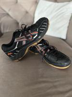 Hallenschuhe Asics Gr. 45-46 Hessen - Gründau Vorschau