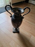 Alte Vase aus Metall Nordrhein-Westfalen - Siegen Vorschau