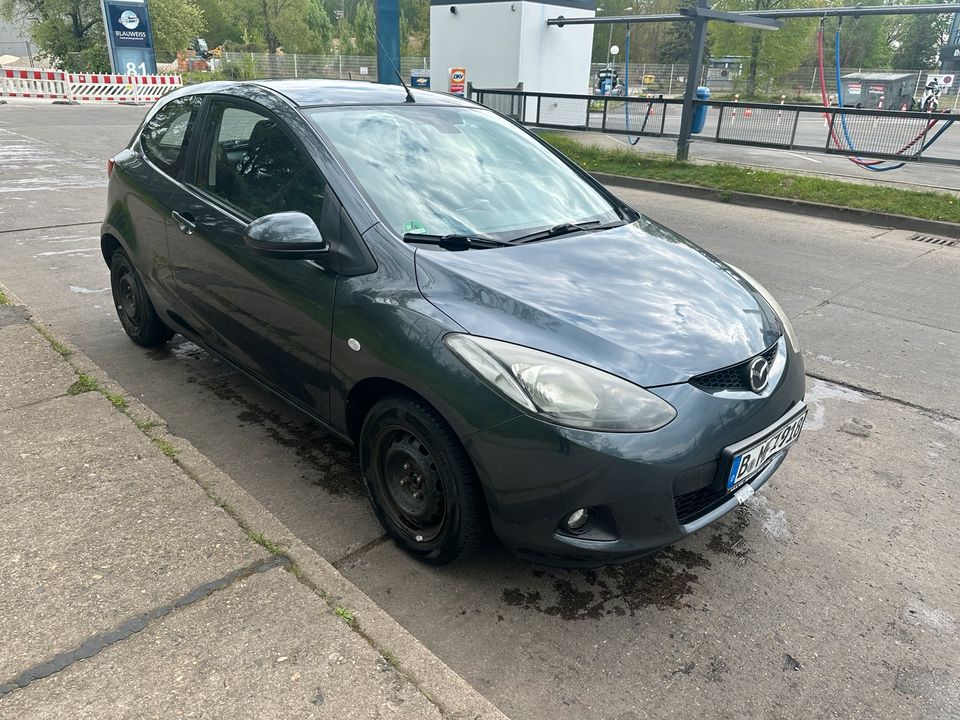 Mazda 2 1.5Klima Sitzhzg. TÜV NEU kein Golf Polo Astra in Berlin