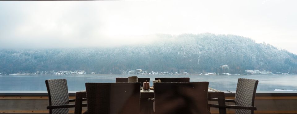 Gemütlich-Schickes Appartement mit WOW-Blick auf See und Berge in Niedernhausen