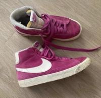 Nike Sneaker 90s Düsseldorf - Stadtmitte Vorschau