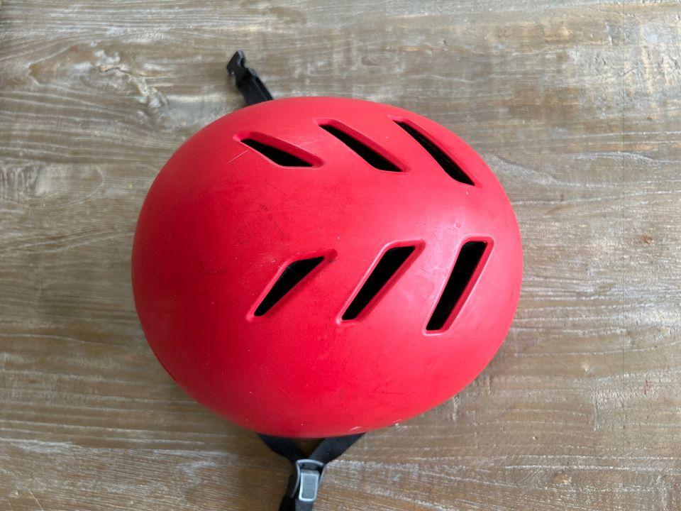 Kinderfahrradhelm in Hamburg