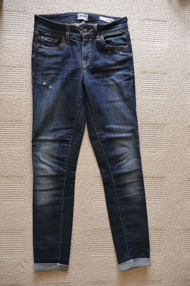 Damenjeans neu 27/ 34 von ONLY in Jena