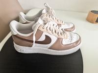 Nike Schuhe Kr. Altötting - Unterneukirchen Vorschau