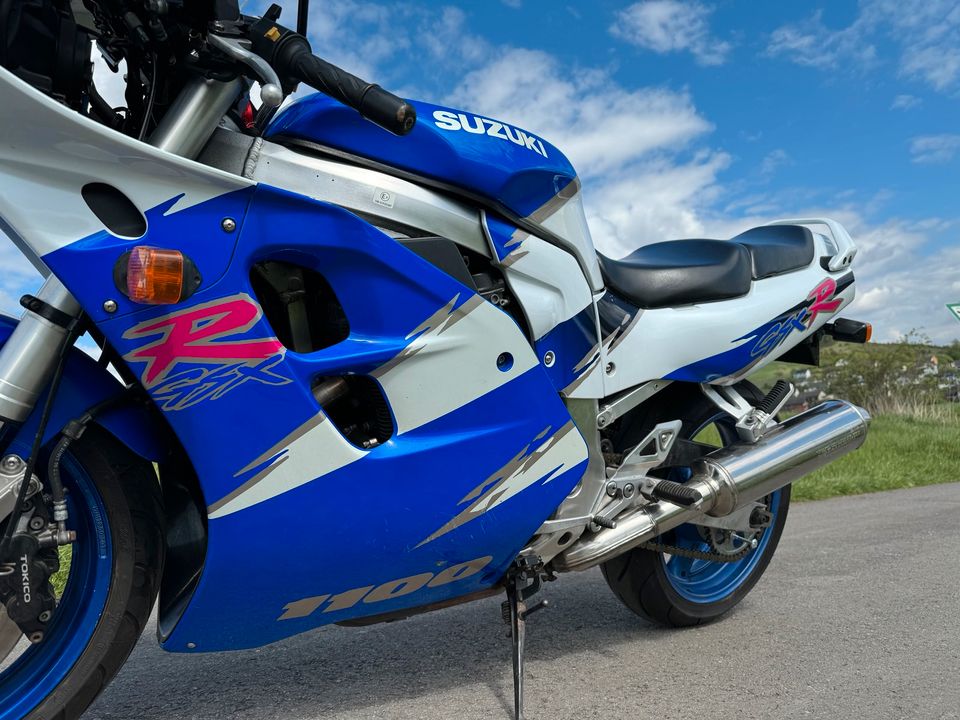 SUZUKI GSX-R 1100 GU75B in Höxter