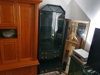 Wohnzimmer Glas Schrank Vitrine mit Schubladen schwarz Nordrhein-Westfalen - Meerbusch Vorschau