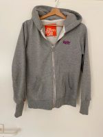 Graue SuperDry Jacke in Gr. M Hessen - Limburg Vorschau