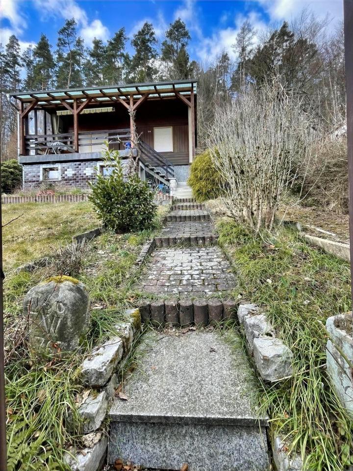 Idyllisches Gartengrundstück mit kleinem Haus zum Entspannen in Stadtroda