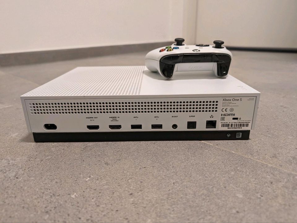 Xbox one S in Nörvenich