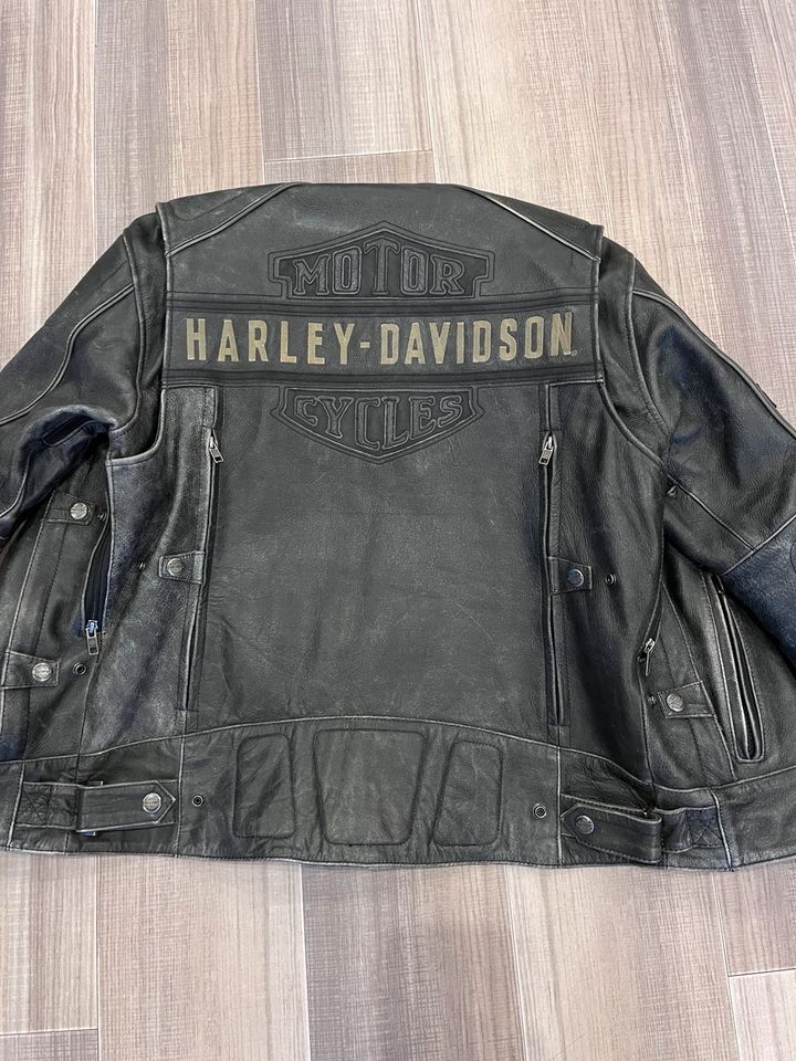 Harley Davidson Passing Link Lederjacke Größe M in Herzogenrath
