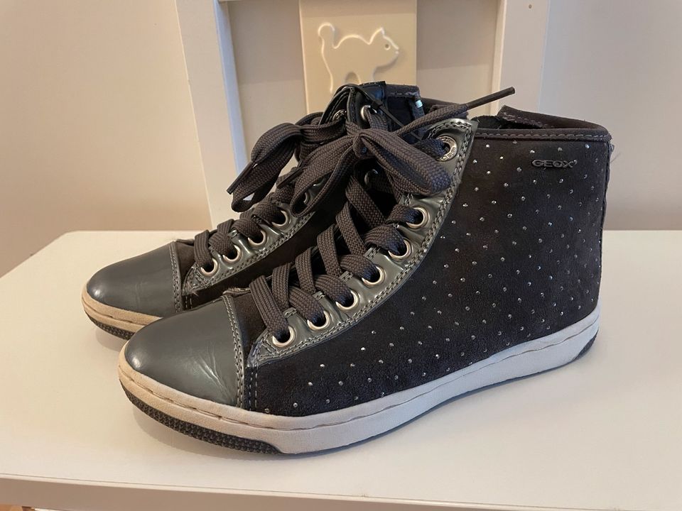 Geox Schuh Mädchen Größe 35 Sneaker grau Halbschuh in Jever