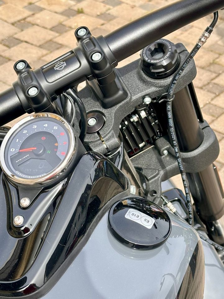 Motorrad, Harley Davidson in Maxdorf