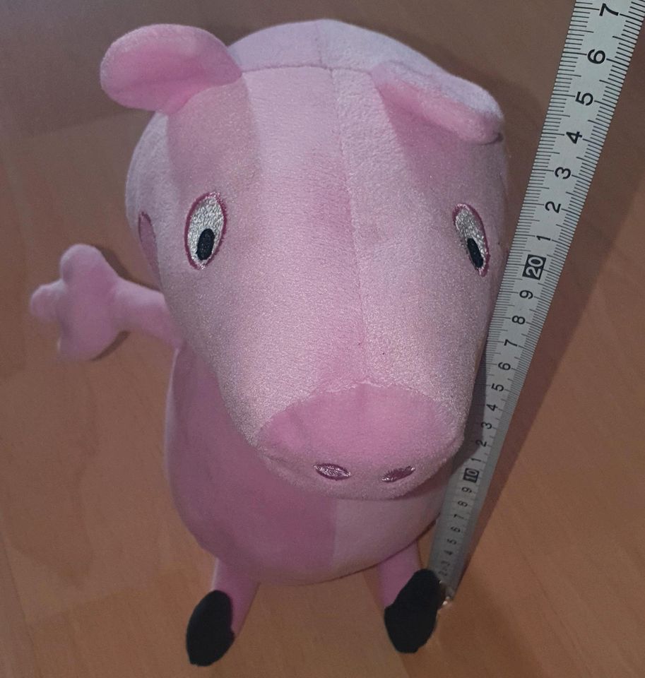 Peppa Wutz Pig Kuscheltier Plüschtier Spielzeug Stofftier Mama in Essen