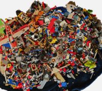 Ankauf für LEGO Minifiguren  Konvolut Sammlung Sets Dachboden Nordrhein-Westfalen - Löhne Vorschau