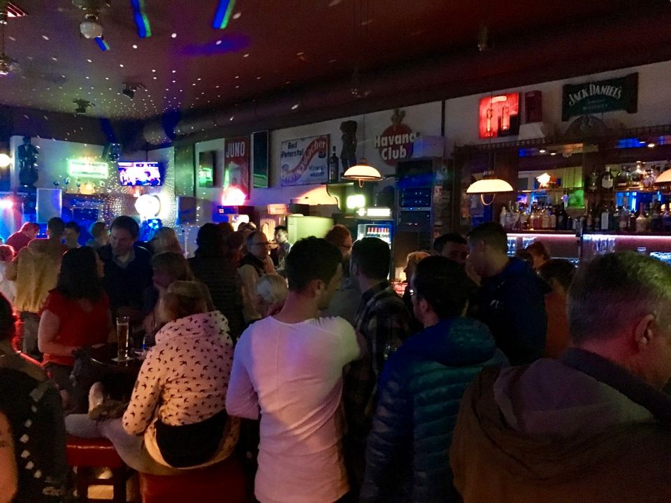 Minijobber - Aushilfen für Cocktail- & Sports- Bar gesucht in Potsdam