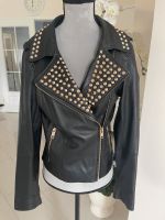 Zara Premium Lederjacke  100% Leder Schwarz Nieten S Gold Niedersachsen - Hammah Vorschau