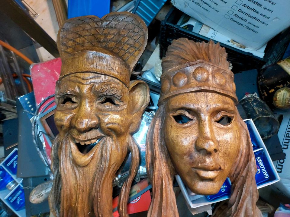 Zwei Antike Holz Masken 50er Jahre in Nürnberg (Mittelfr)
