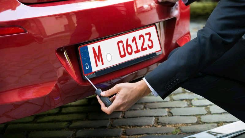 Suche Rote Nummer /Kennzeichen oder Auto Trailer in Marsberg