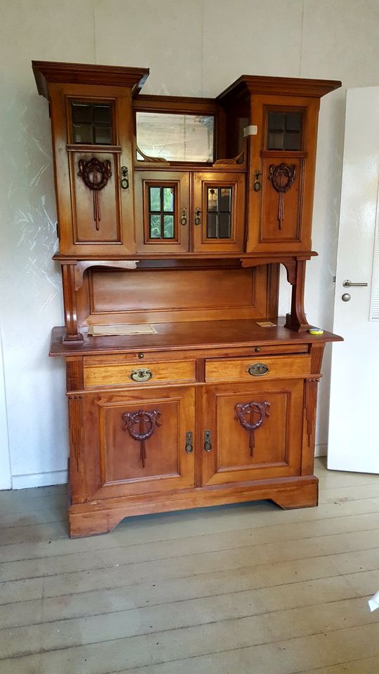 Antiker Gründerzeit/Jugendstil Schrank Buffet mit Aufsatz Vitrine in Potsdam