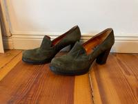 Casadei True Vintage Pumps 60er Jahre Wildleder Grün - Gr. 37 Mitte - Wedding Vorschau