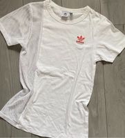 Adidas Sport T-Shirt weiß mit Netzanteil Gr. S Niedersachsen - Kissenbrück Vorschau