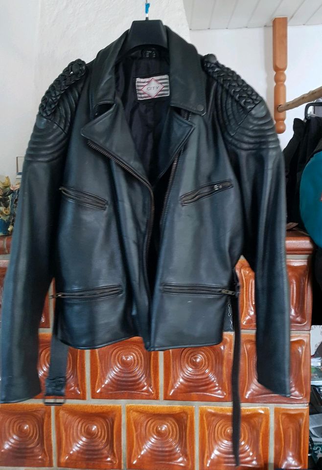 Original Difi Lederjacke, Damen Gr. 44 in Iffeldorf