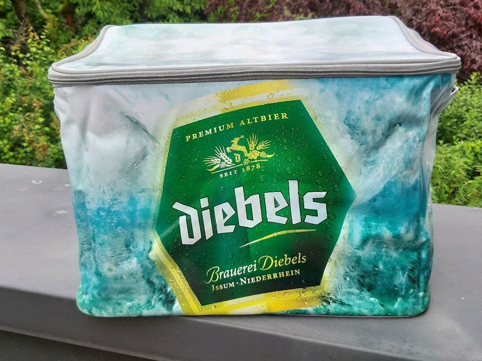 Kühltasche für 1 Kiste Bier mit 20 Flaschen; NEU; in Soest