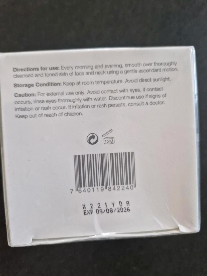 NEU Caviar of Switzerland 24h Creme NP140€ / Doctor Babor Clarins in München