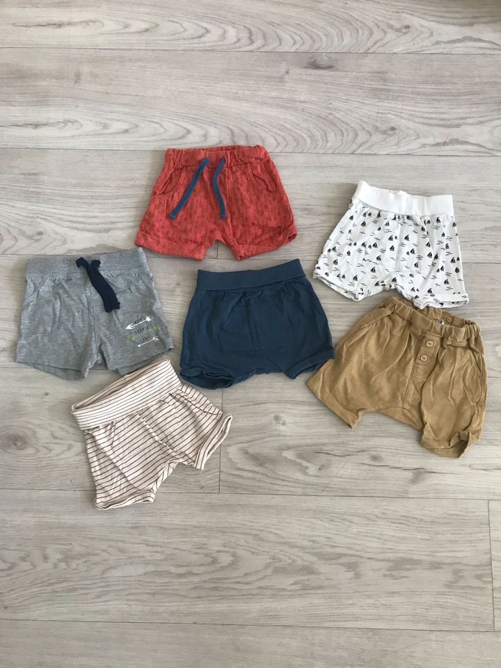 Shorts Gr 74 in Oerlinghausen