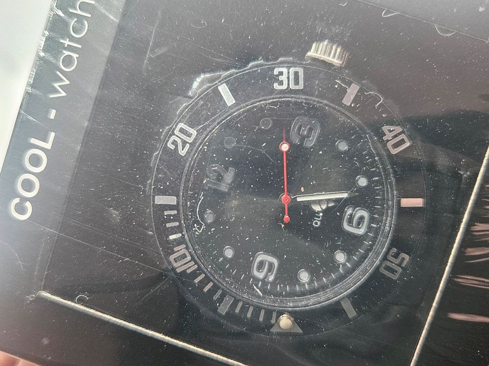 Armbanduhr Cool Watch. Neu in Original Verpackung. in Wiesbaden