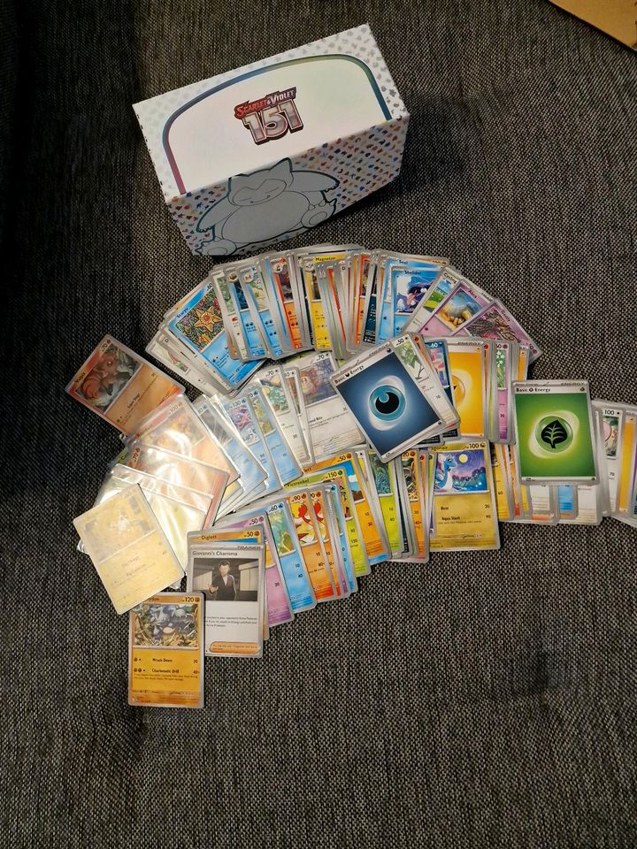 Pokemon Karten aus dem Set 151 in Rain Lech