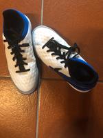 Nike Hallenschuhe Tiempo Gr.40 Bayern - Mellrichstadt Vorschau
