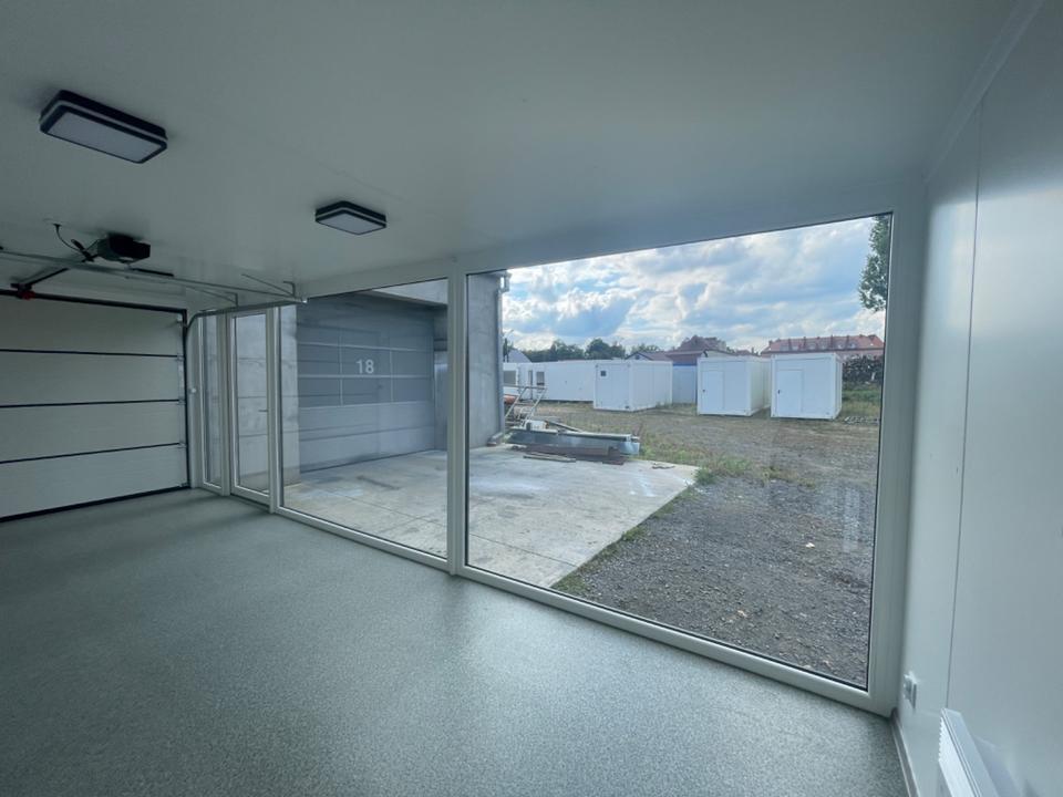 Garage mit Glaswand 7x3x2,8 m Bürocontainer  Wohncontainer in Görlitz