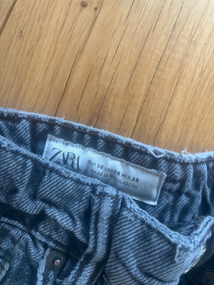 ZARA Jeans, Männer, Größe 36 in München