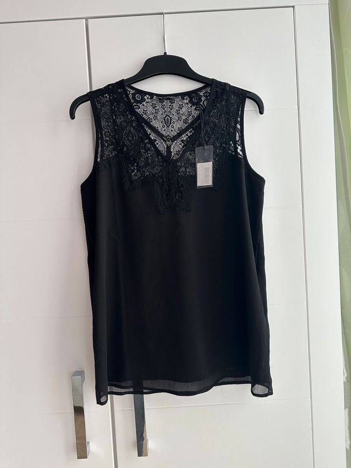 Guess ärmellos Bluse schwarz Spitze neu mit Etikett Gr. M 38 in Aschheim