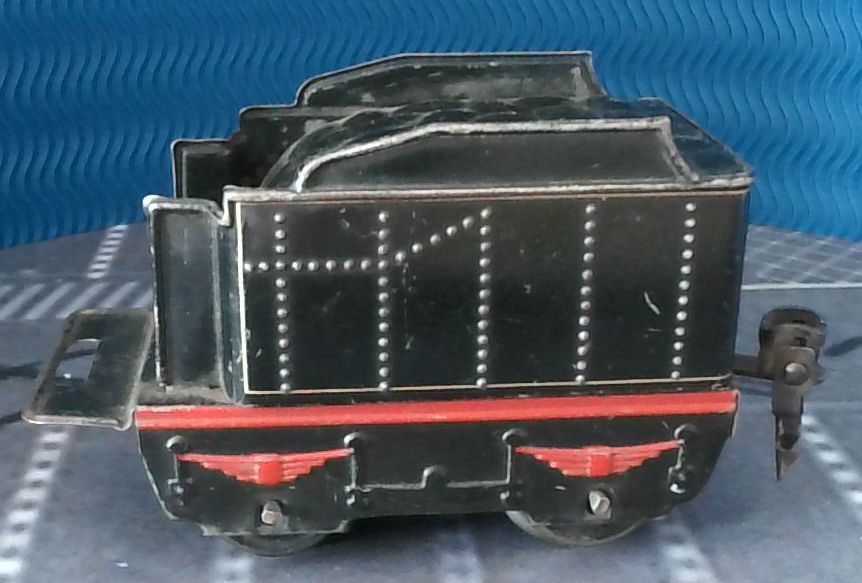 Sehr schöner Spur 0 Tender von Märklin, Länge ca. 125 mm, Blech in Titz