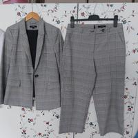 Wir verkaufen Damenblaser und Hose Brandenburg - Neuruppin Vorschau