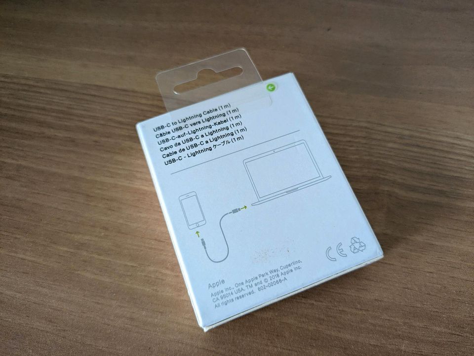 Apple iPhone iPad MacBook USB-C Lightning Schnell-Ladekabel Neu in Köln