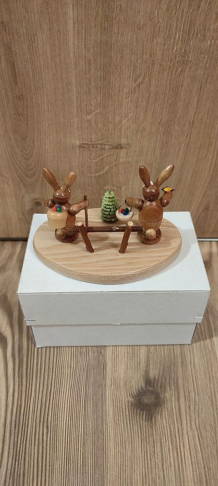 Erzgebirgische Volkskunst, Osterhase, Ostern, Dekoration in Reimersgrün