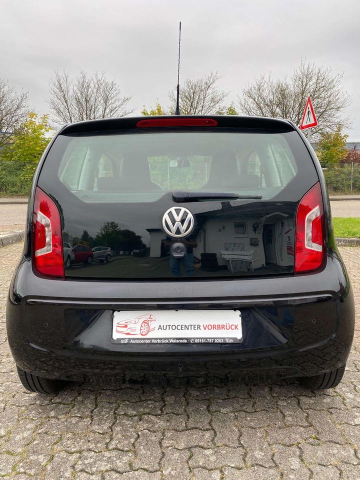 Volkswagen up  move up BMT*TEMPOMAT*EINPARKH.SENSOREN*START in Walsrode