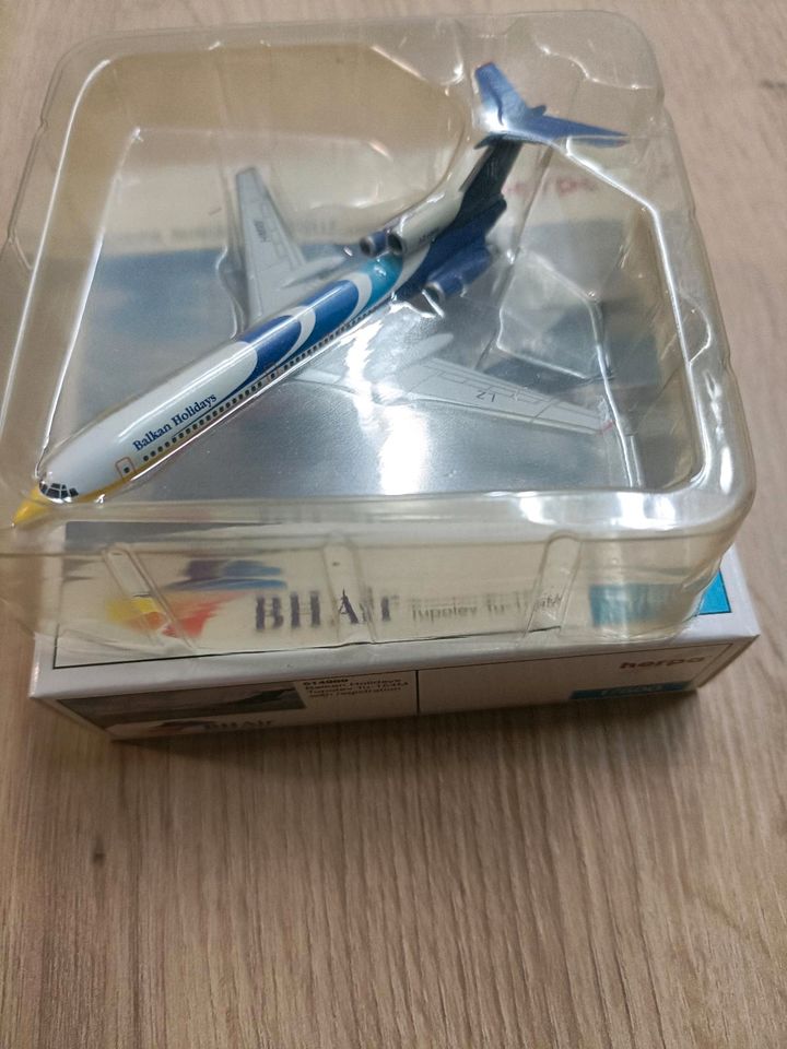 BHAir TU-154M Herpa Wings 1:500 abgebrochenes Fahrwerk in Schönefeld