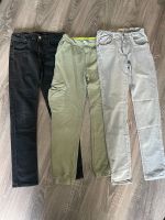 H&M Zara Jeans Hose Jogginghose Skinny Junge Bekleidung Gr.: 152 Nordrhein-Westfalen - Velbert Vorschau