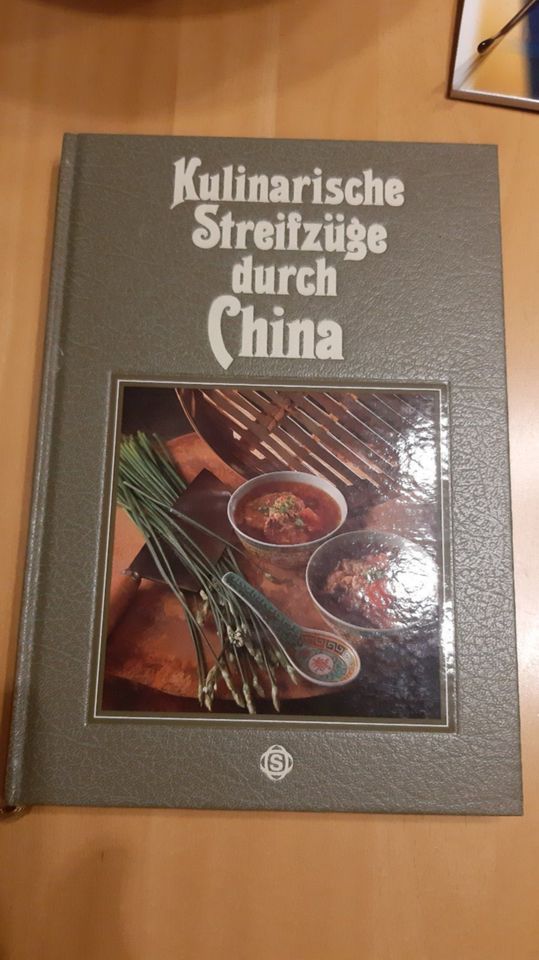 Buch Wolfgang Reichert * KULINARISCHE STREIFZÜGE DURCH CHINA* in Esslingen